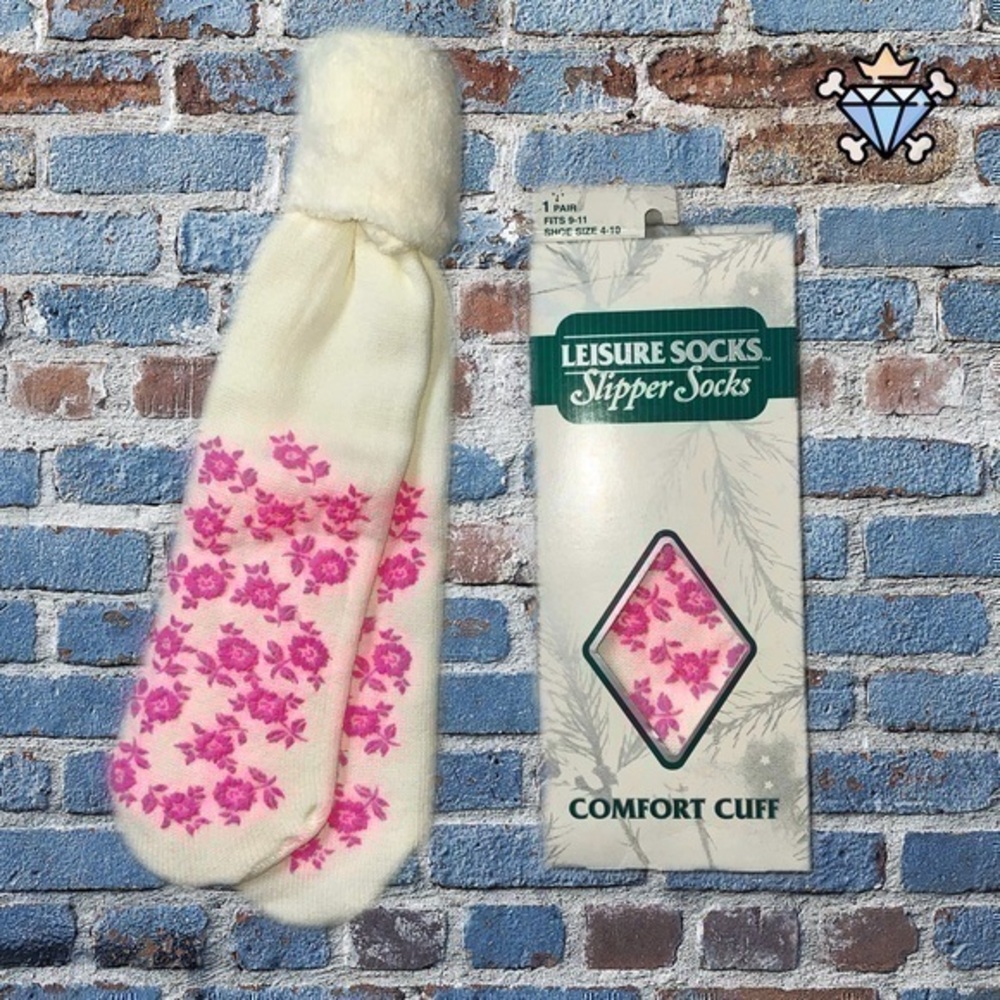 WOMENS LEISURE SOCKS SLIPPER SOCKS 1990S ONE PAIR SHOE SIZE 4-10 LOUNGEW…